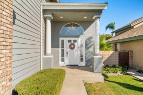 Near Airport and Outlet Mall 6 bedroom large house
